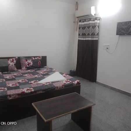 Hotel A S Palace & Restaurant By Wb Inn Agra  Esterno foto